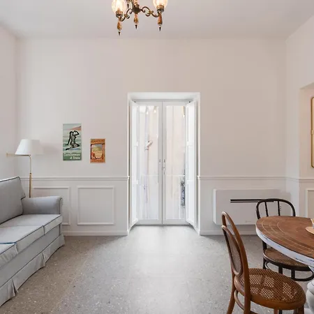 Palazzo Desiderio Apartment *