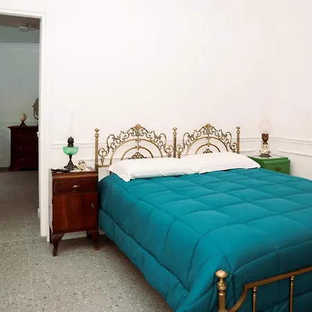 Appartamento Palazzo Desiderio Castellammare di Stabia